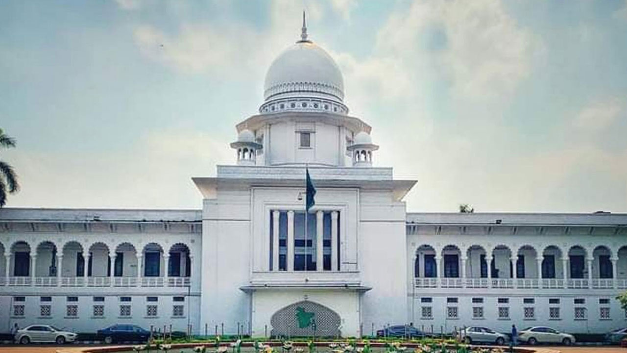 সুপ্রিম কোর্ট নিয়ে অসত্য সংবাদ প্রকাশ করলে আদালত অবমাননার দায় নিতে হবে