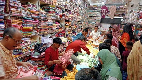 ঈদ উপলক্ষে দোকান-শপিংমল খোলার নতুন সময় নির্ধারণ