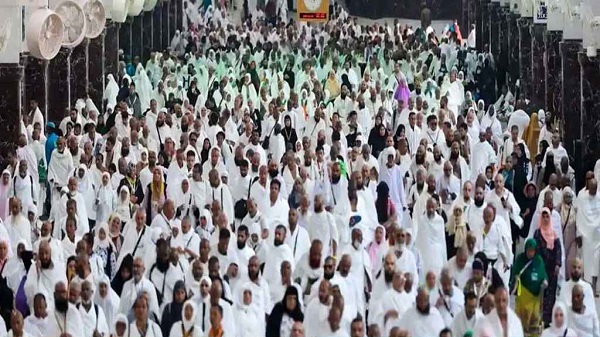 সৌদি পৌঁছেছেন ৫১ হাজার ১৯৪ বাংলাদেশি হজযাত্রী