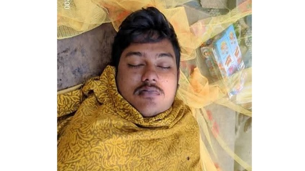 পিতাকে বাঁচাতে নদীতে ঝাঁপ, প্রাণ গেল তরুণ লিমনের