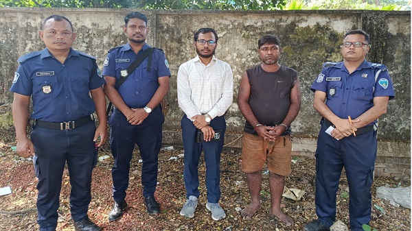 বাঁশখালীতে দেশীয় মদসহ গ্রেফতার, মোবাইল কোর্টে এক বছরের কারাদণ্ড