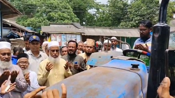 দীর্ঘ প্রতীক্ষার অবসান: মহান্দী-কাশিমনগর সড়ক সংস্কার কাজের উদ্বোধন