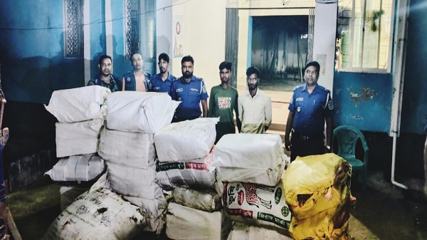 কলমাকান্দায় ট্রাকভর্তি ভারতীয় পণ্য জব্দ, দুইজন আটক