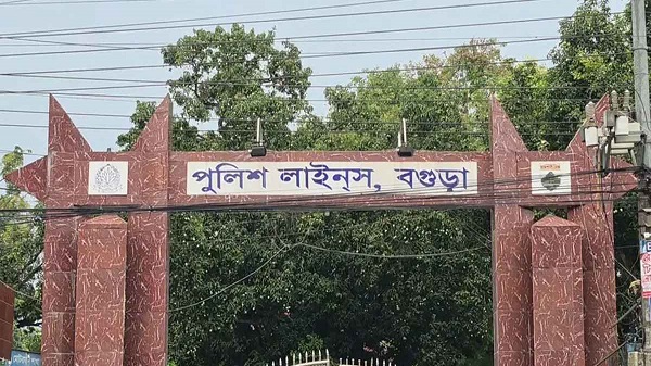 বগুড়ায় পুলিশের ঝুলন্ত মরদেহ উদ্ধার