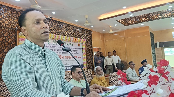 “আমি কৃষকের সন্তান, জনগণের সেবা করতেই এসেছি”— কলমাকান্দায় ডেপুটি স্পিকার