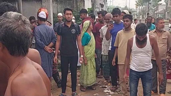 ঠাকুরগাঁওয়ে সড়ক দুর্ঘটনায় দুই বন্ধুর মৃত্যু