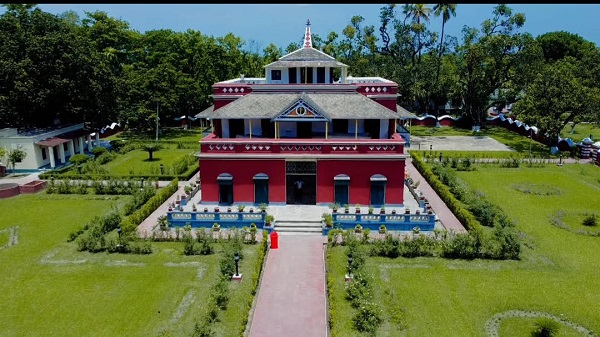 বিশ্বকবির ১৬৫তম জন্মবার্ষিকী উপলক্ষে  কুষ্টিয়ার টেগর লজে নানা আয়োজন।