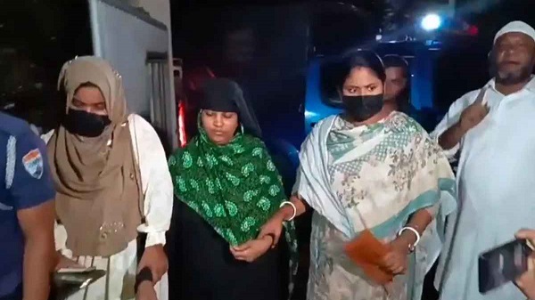 স্বামীকে হত্যার পর টুকরো টুকরো করে কেটে ফ্রিজে রাখতে গিয়ে ধরা স্ত্রী