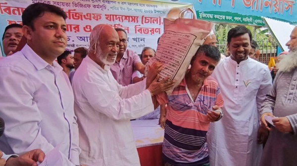 আইটি খাতে দুর্নীতির অভিযোগে আওয়ামী লীগকে কাঠগড়ায় মঈন খান