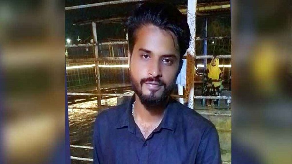 স্ত্রী প্রবাসে, এই সুযোগে যে কাণ্ড ঘটালেন স্বামী