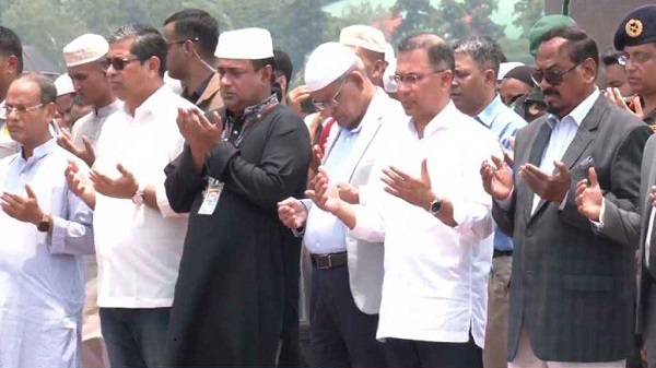 সাবেক প্রতিমন্ত্রী মিজানুর রহমান সিনহার জানাজা সম্পন্ন, অংশ নিলেন প্রধানমন্ত্রী