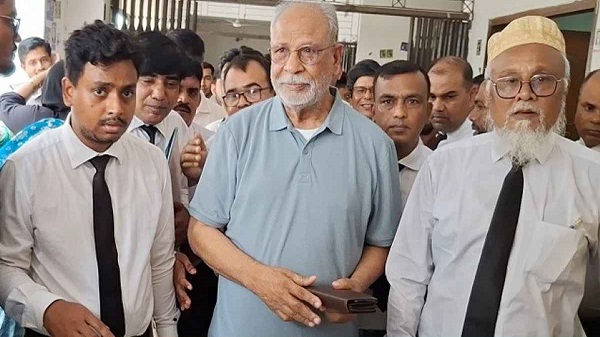 আদালতে আসতে ভালো লাগে, অভ্যাস হয়ে গেছে: লতিফ সিদ্দিকী
