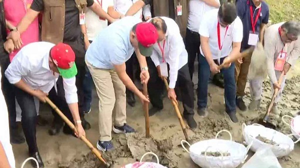 বাবার খনন করা খাল ৪৭ বছর পর পুনঃখননের উদ্বোধন করলেন প্রধানমন্ত্রী