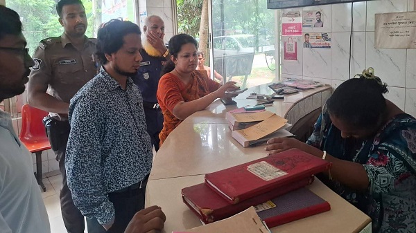 লক্ষ্মীপুরে দুই প্রাইভেট হাসপাতালে ভ্রাম্যমাণ আদালতের অভিযান, জরিমানা আরোপ
