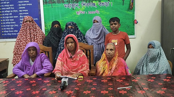 মোকামতলায় জমি বিরোধে দুই ভাই হত্যার ঘটনায় মিথ্যা মামলার অভিযোগে সংবাদ সম্মেলন