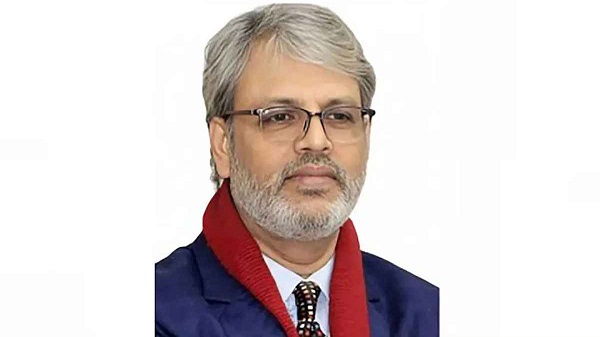 হঠাৎ ঢাবি প্রক্টর অধ্যাপক সাইফুদ্দীন আহমদের পদত্যাগ