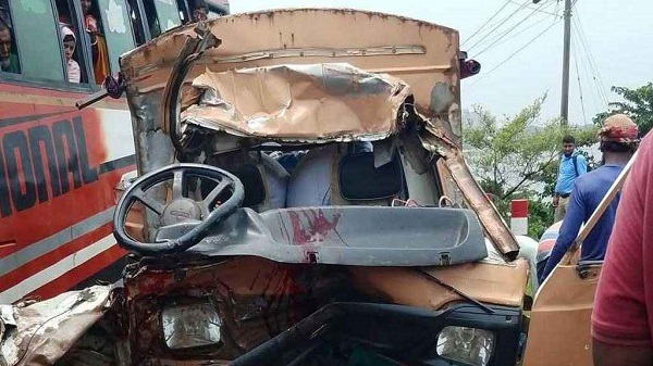 সুনামগঞ্জে বাস ও লেগুনার সংঘর্ষে নিহত ২