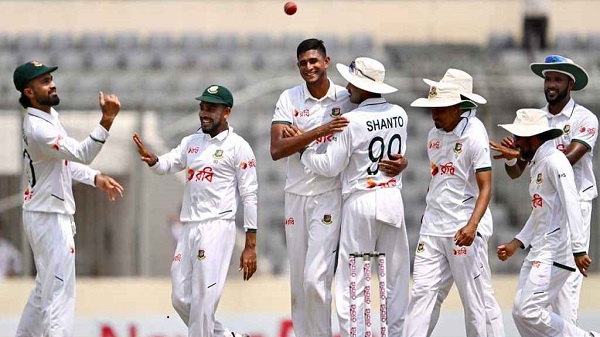 নাহিদের গতিতে বিধ্বস্ত পাকিস্তান, রোমাঞ্চকর জয় বাংলাদেশের