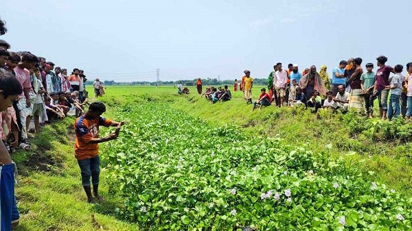 পাবনায় খাল থেকে অজ্ঞাত ব্যক্তির মরদেহ উদ্ধার