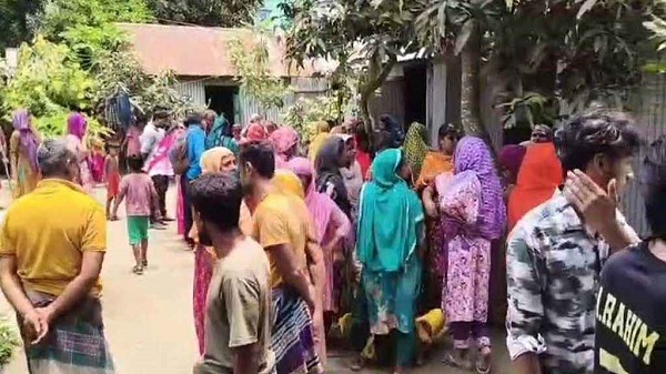 টাঙ্গাইলে সড়ক দুর্ঘটনায় প্রাণ গেল ৩ শিক্ষার্থীর