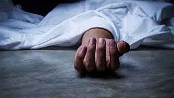 দৌলতদিয়ায় পল্লীতে নারীর রহস্যজনক মৃ’ত্যু