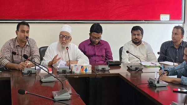 জনভোগান্তি কমাতে দ্রুত রাস্তা সংস্কারের তাগিদ এমপি শাহজাহান চৌধুরীর