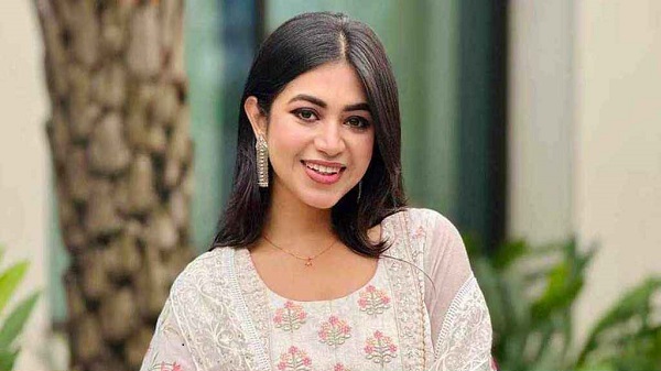 ছোটবেলায় আমিও অশালীন স্পর্শের শিকার হয়েছিলাম: প্রিয়ন্তি উর্বী