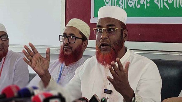 ক্ষমতায় যাওয়ার জন্য কোনো সংকটকে ইস্যু করতে চাই না: গোলাম পরোয়ার