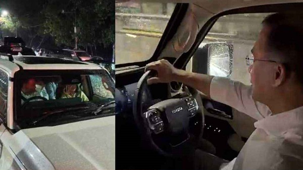 স্ত্রীকে নিয়ে গাড়ি চালিয়ে সচিবালয় থেকে চীন মৈত্রী কেন্দ্রে গেলেন প্রধানমন্ত্রী