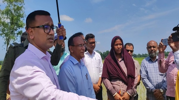 কলমাকান্দায় ক্ষতিগ্রস্ত হাওর-খাল পরিদর্শনে দুর্যোগ ব্যবস্থাপনা অধিদপ্তরের মহাপরিচালক