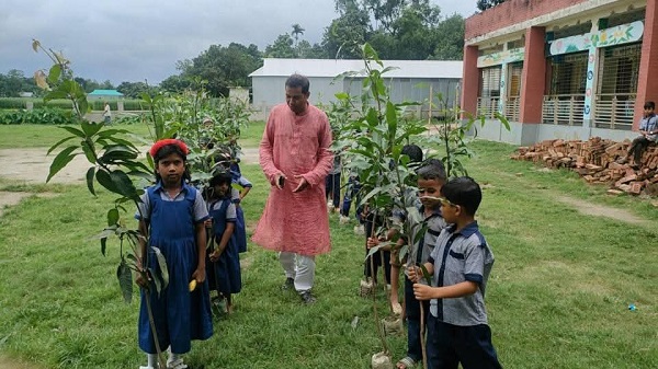 টাঙ্গাইলের পরিবেশ আন্দোলনের অগ্রসেনানী সহিদ মাহমুদ