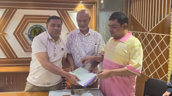 ভালুকায় মটর মালিক সমিতির ৪০ সদস্যের নতুন কমিটি অনুমোদন