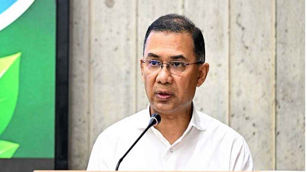 ঈদের আনন্দ ভাগাভাগি করতে সেনানিবাসে প্রধানমন্ত্রী