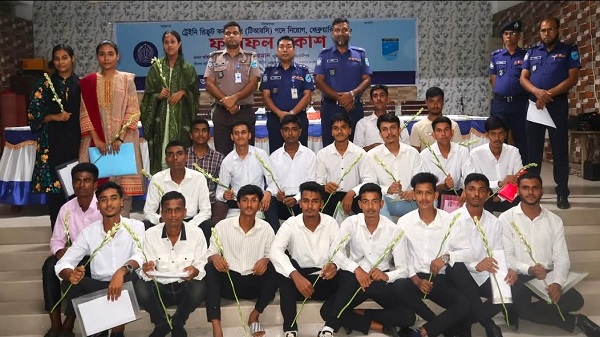 মাদারীপুরে স্বচ্ছ ও মেধাভিত্তিক পুলিশ কনস্টেবল নিয়োগের চূড়ান্ত ফল প্রকাশ
