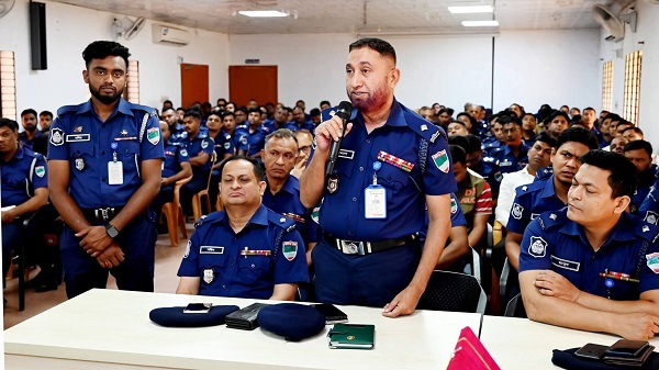 কুষ্টিয়া জেলা পুলিশের মাসিক কল্যাণ ও অপরাধ পর্যালোচনা সভা