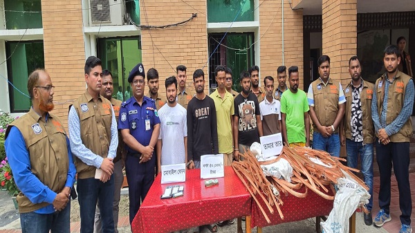 লালপুরে জুট মিলে ডাকাতির রহস্য উদঘাটন, আন্তঃজেলা ডাকাত দলের ৬ সদস্য গ্রেপ্তার