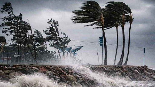 দুপুরের মধ্যে ঢাকাসহ ১৪ জেলায় ব্যাপক ঝড়-বৃষ্টির শঙ্কা