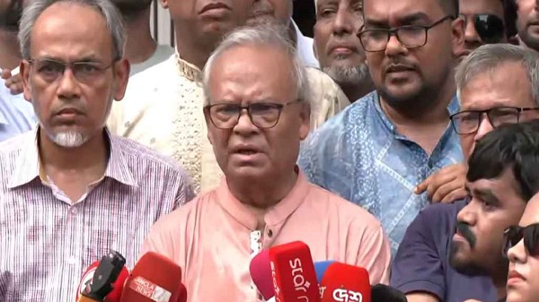 জনগণকে সঙ্গে নিয়ে সন্ত্রাসী কার্যক্রম রুখে দেয়া হবে: রিজভী