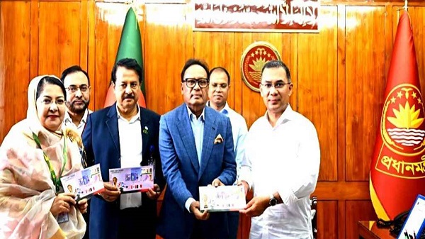 বিশ্বকাপ ফুটবল উপলক্ষে ডাকটিকিট উন্মোচন করলেন: প্রধানমন্ত্রী তারেক রহমান