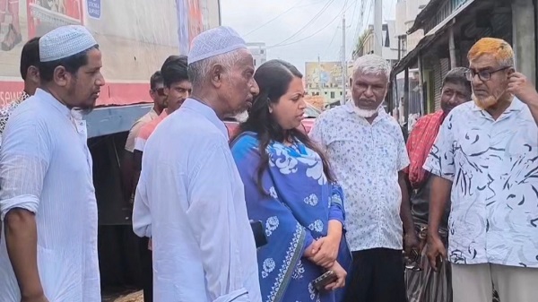 মাদারীপুরে টিসিবির গুদামে ভয়াবহ অগ্নিকাণ্ড, পুড়ে গেছে খাদ্যপণ্য