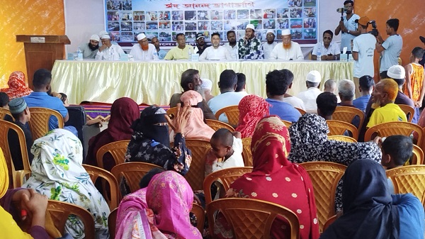 সাতক্ষীরায় প্রদীপ্ত প্রতিবন্ধী উন্নয়ন সংস্থার উদ্যোগে ‘ঈদ আনন্দ ভাগাভাগি’ অনুষ্ঠিত