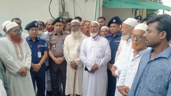 পদোন্নতির পর জন্মভূমি শিবচরে এডিশনাল আইজিপি রেজাউল করিম মল্লিক, উচ্ছ্বসিত এলাকাবাসী
