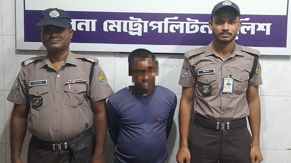 হরিণটানায় ডালিম গাজী হত্যা মামলার প্রধান আসামি গ্রেফতার
