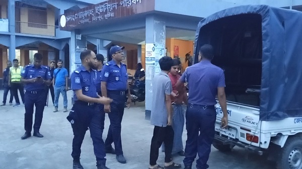 মিরপুরে মাদকবিরোধী অভিযানে চারজন গ্রেপ্তার