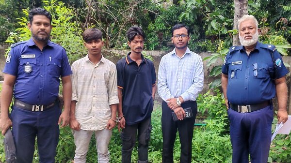 বাঁশখালীতে মাদকবিরোধী অভিযানে গাঁজা সেবনের দায়ে দুই অটোরিকশা চালকের ৬ মাসের কারাদণ্ড