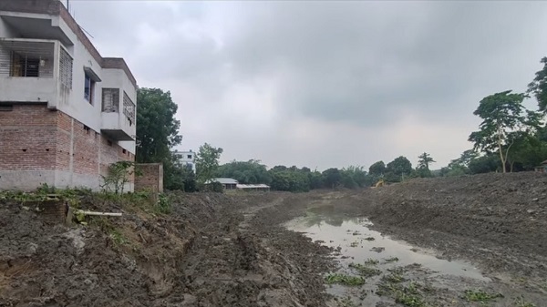 ভেড়ামারায় হিসনা নদী খনন নিয়ে স্বচ্ছতা ও জনসম্পৃক্ততার দাবি