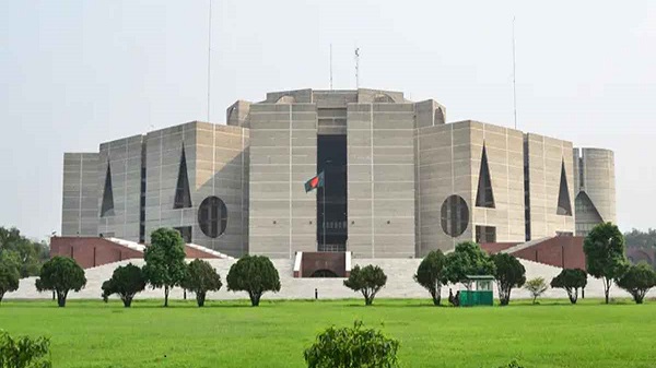 ত্রয়োদশ সংসদের প্রথম বাজেট অধিবেশন আজ