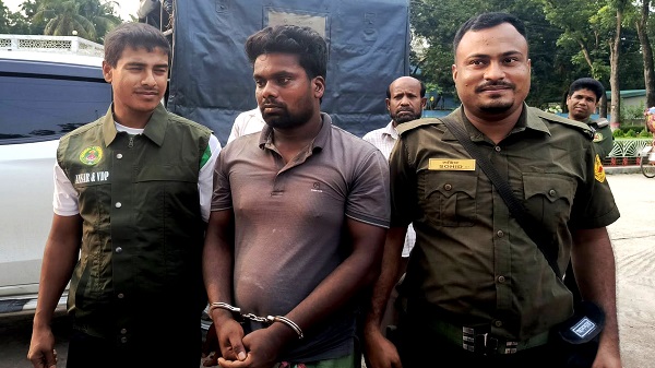 দেওয়ানগঞ্জে কৃষিজমির মাটি কেটে বিক্রির দায়ে এক ব্যক্তিকে ১ বছরের কারাদণ্ড