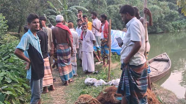 নিখোঁজের ৩০ ঘণ্টা পর ব্যবসায়ীর হাত-পা বাঁধা মরদেহ উদ্ধার