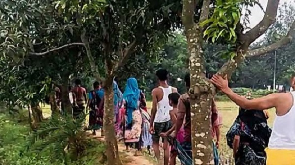ধাপেরহাটে পুকুরে গোসল করতে নেমে কিশোরীর মৃ’ত্যু’